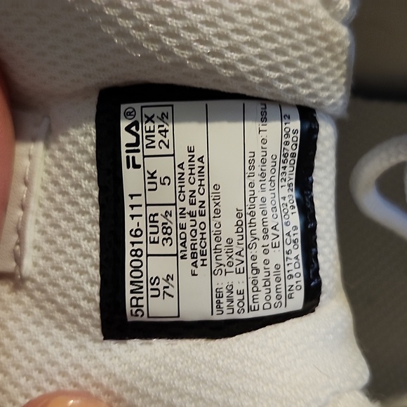 Fila Disruper Size US 7.5 - Picture 4 of 4